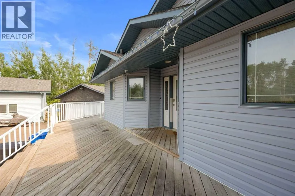 25 FREESTONE Way
