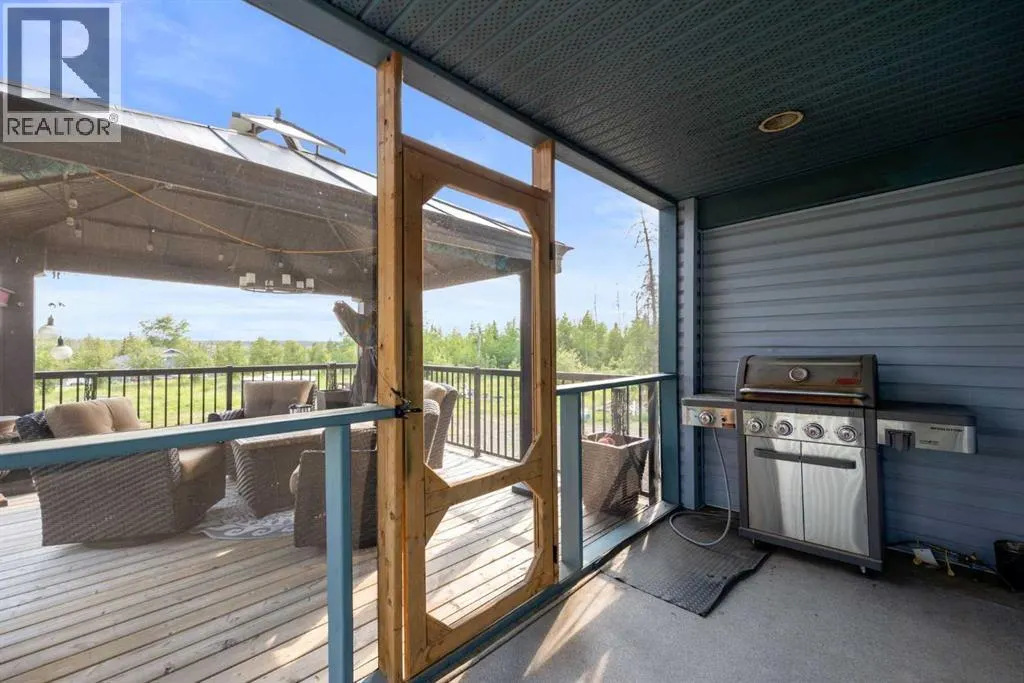 25 FREESTONE Way
