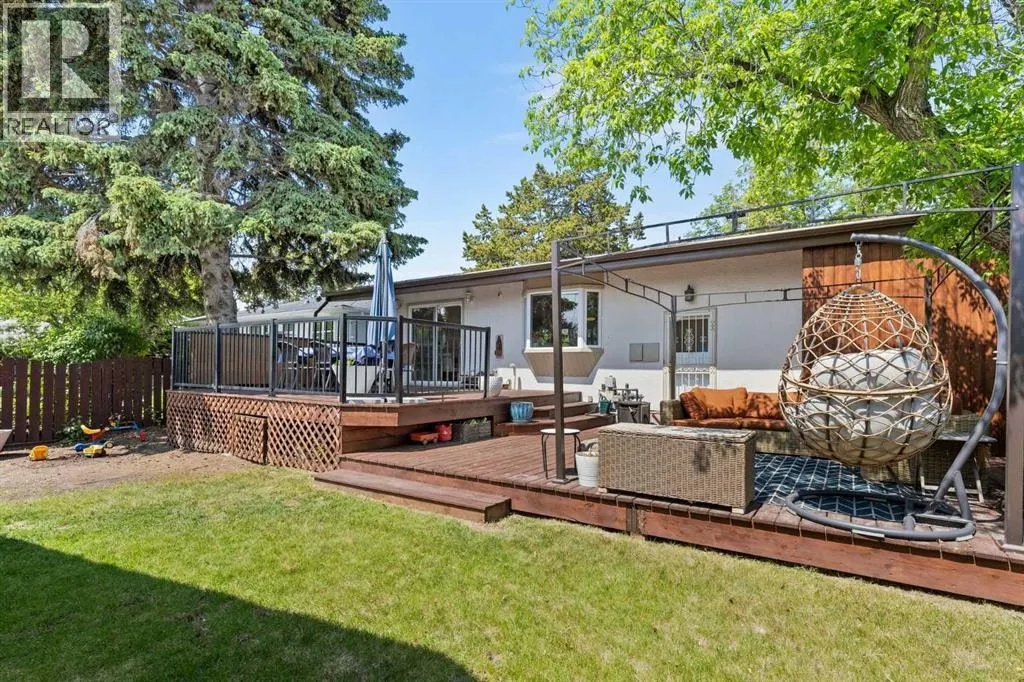 27 Gordon Drive SW