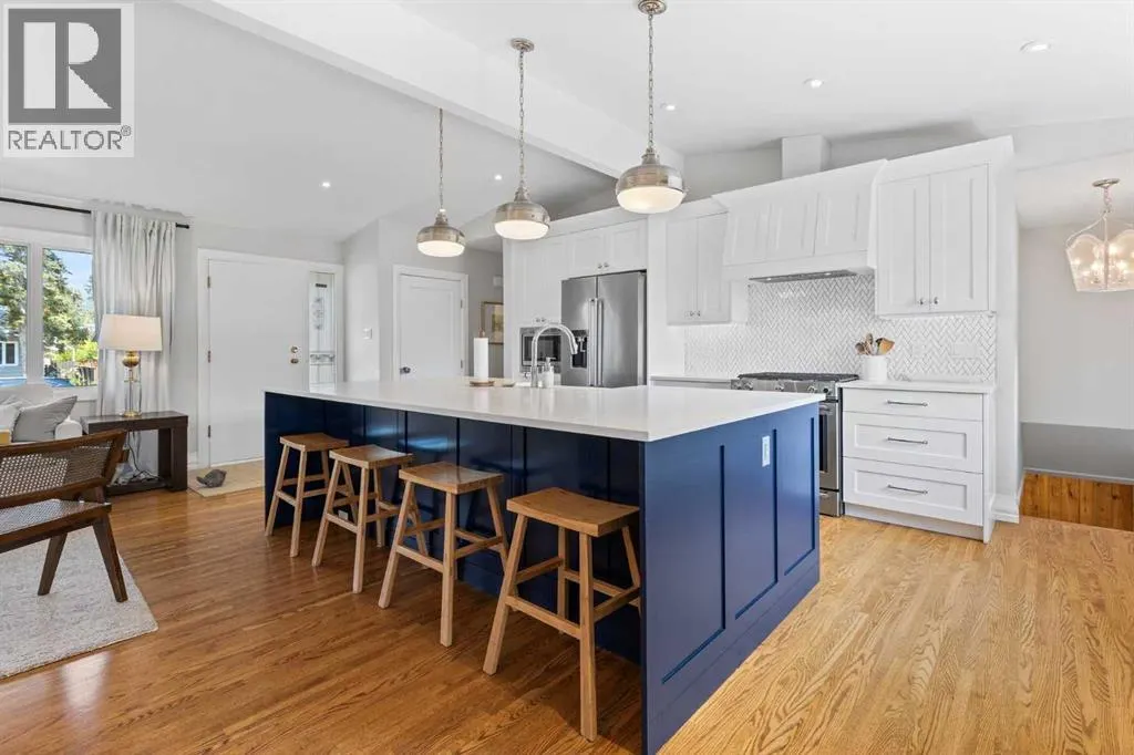 27 Gordon Drive SW