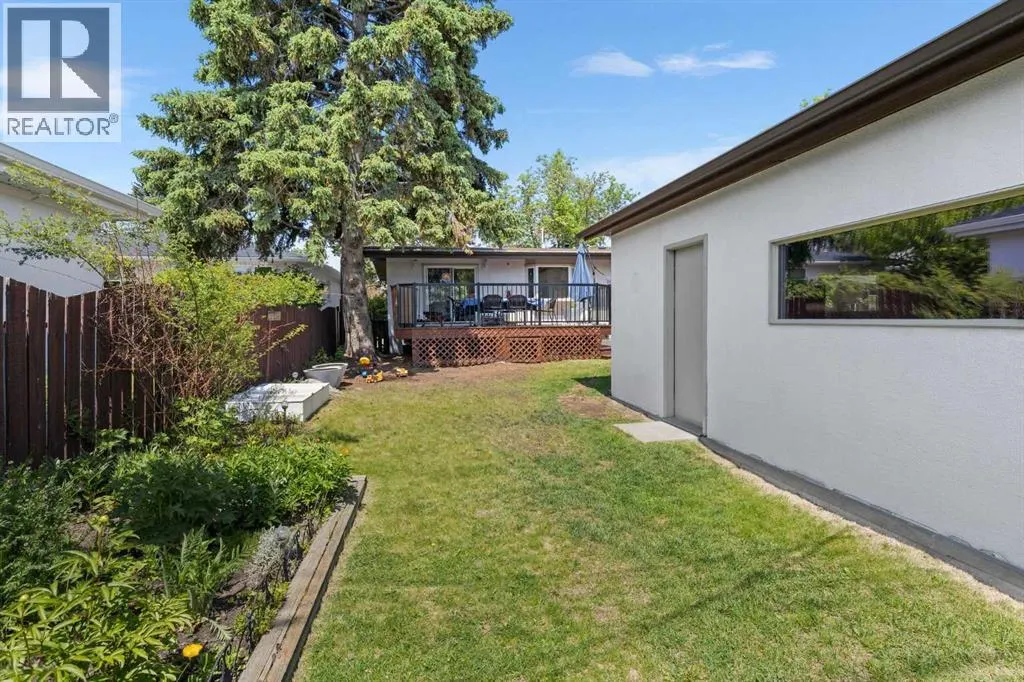 27 Gordon Drive SW