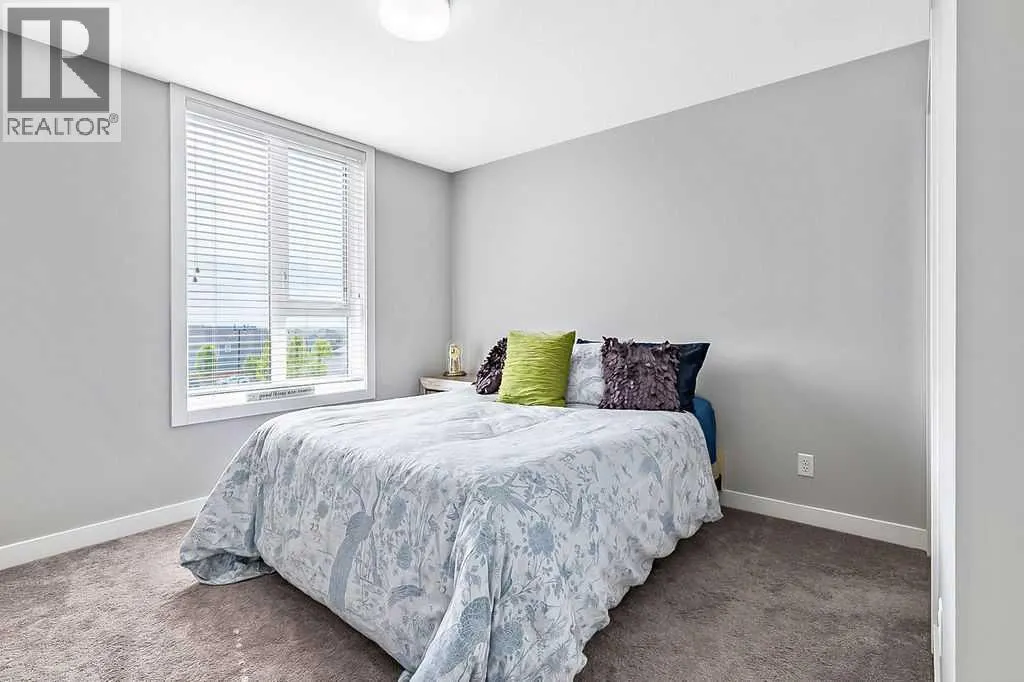 608 Drake Landing Wynd