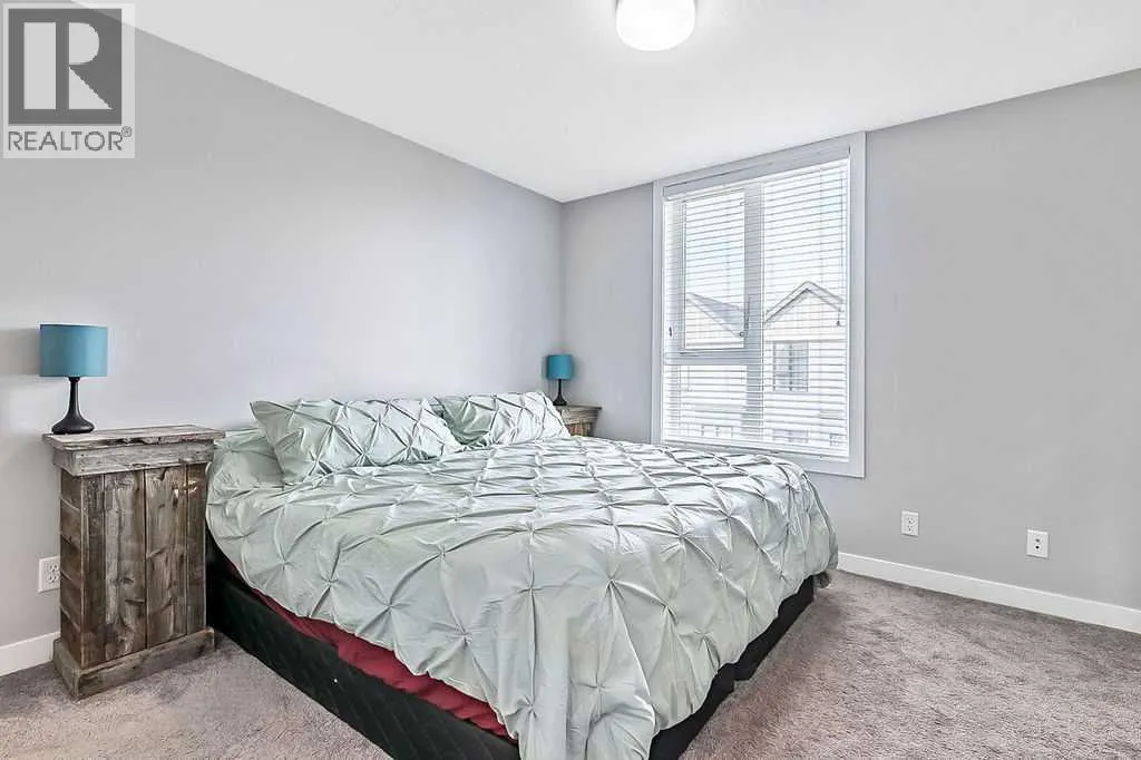 608 Drake Landing Wynd