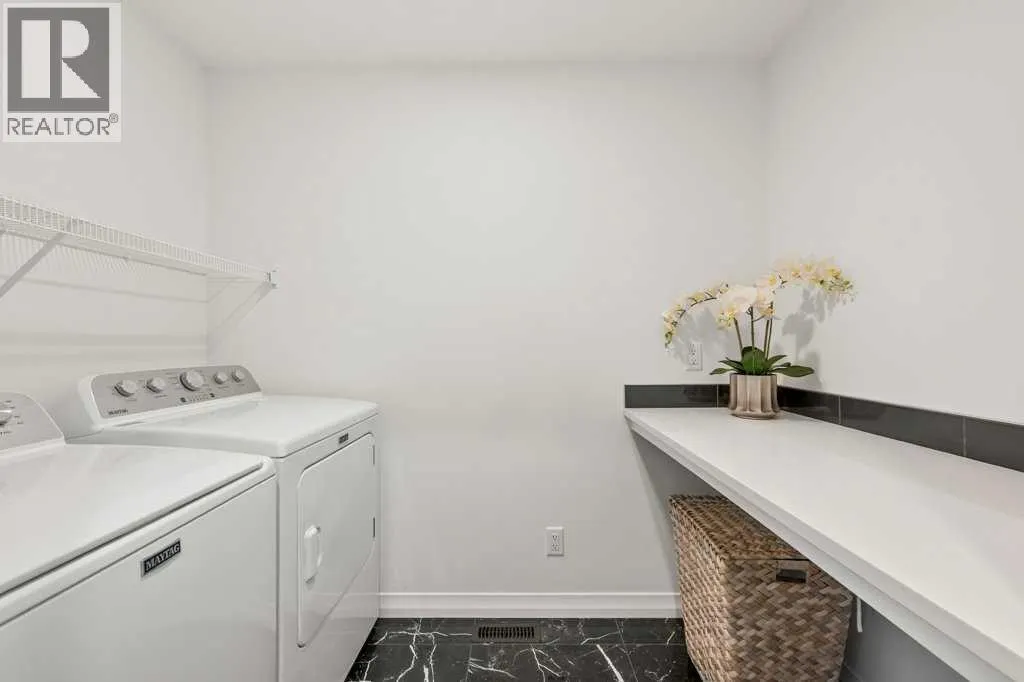 237 Magnolia Terrace SE