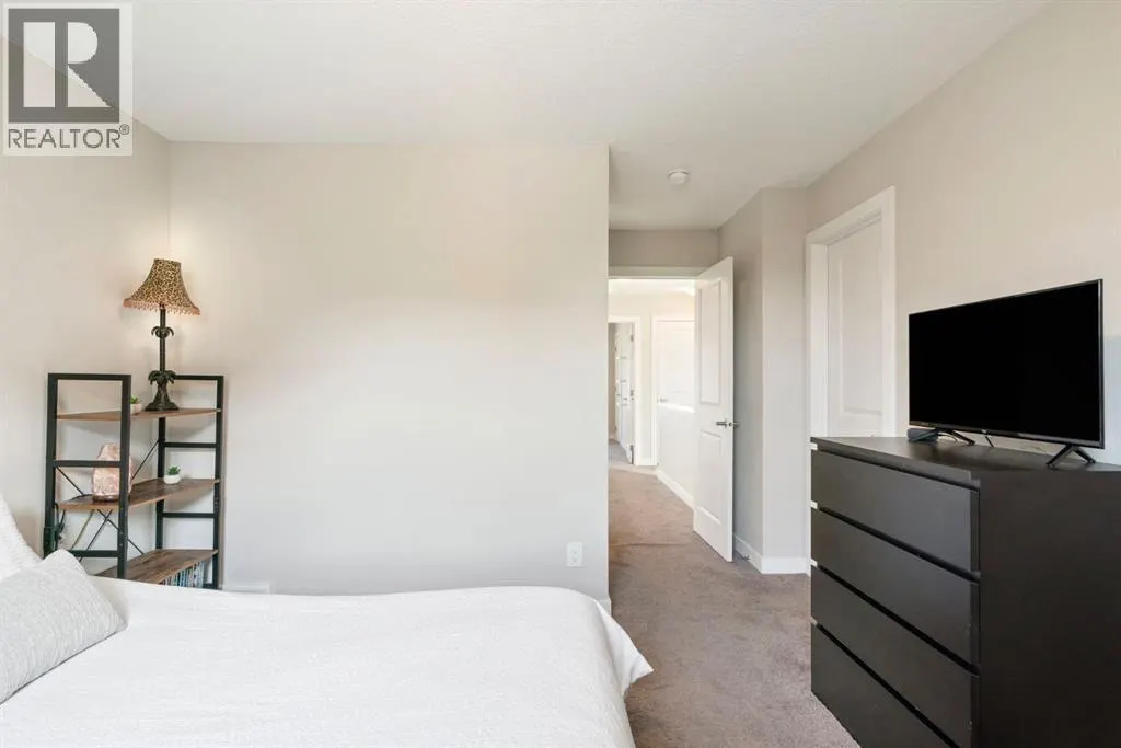19640 40 Street SE