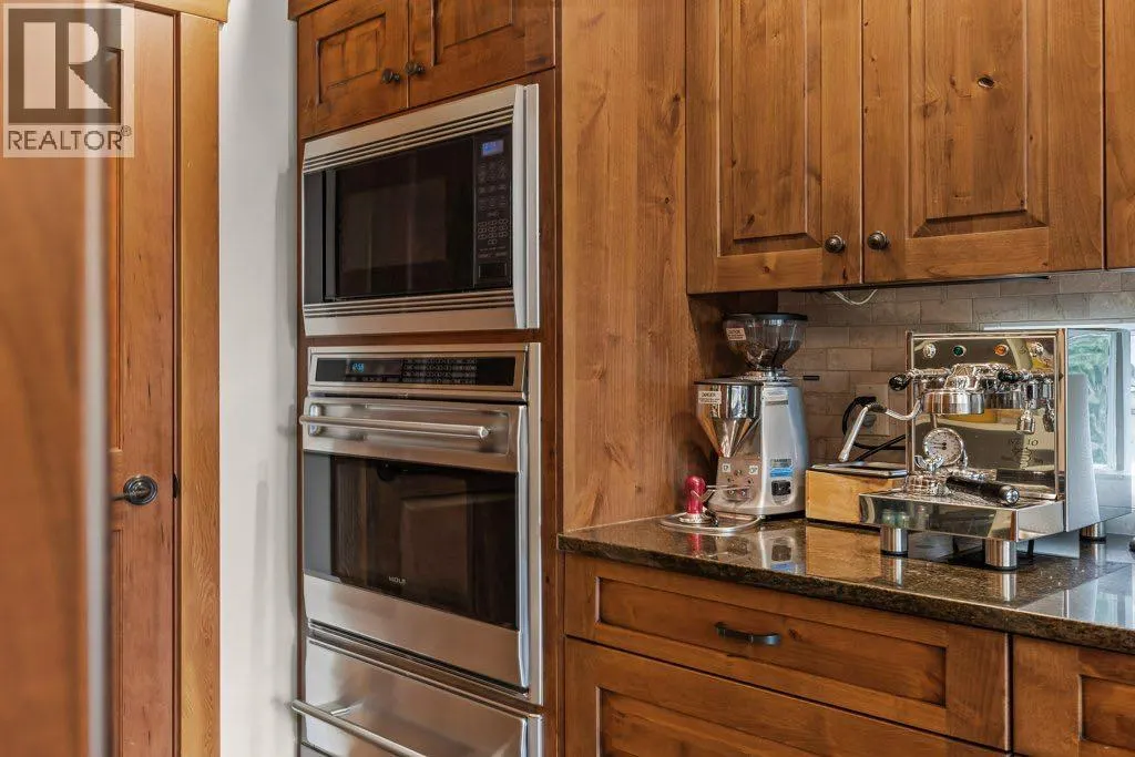 517 Silvertip Pointe
