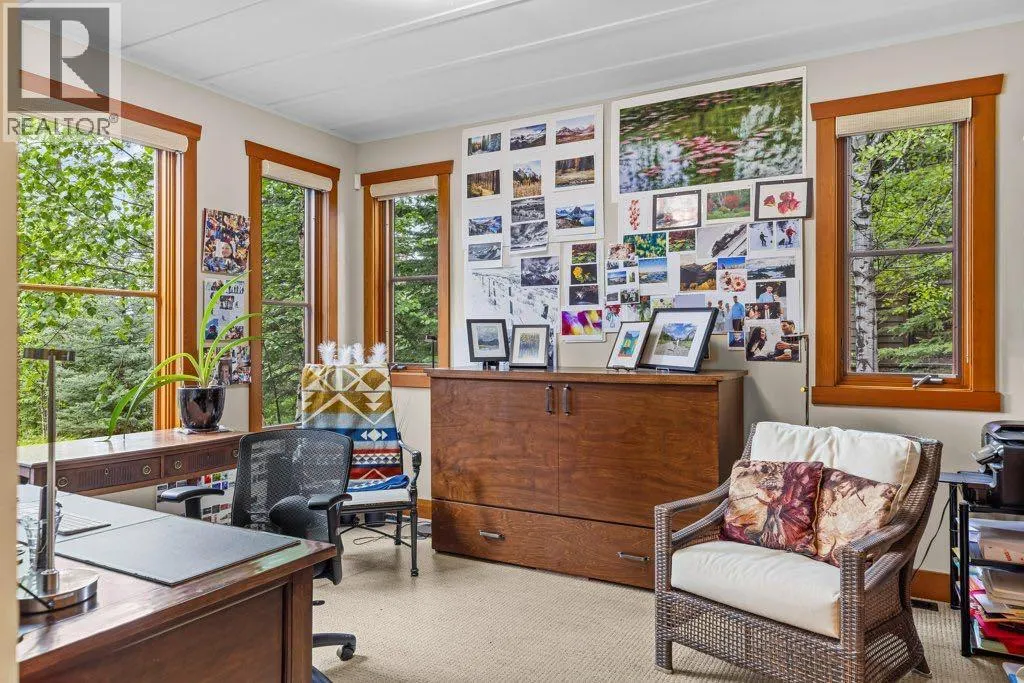 517 Silvertip Pointe