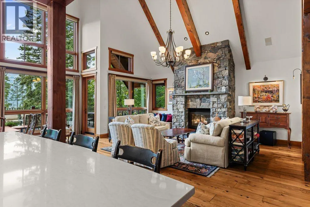 517 Silvertip Pointe