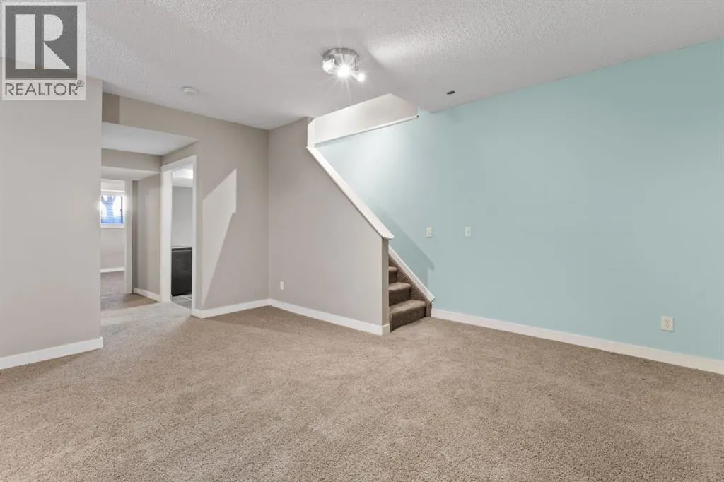 235 Auburn Bay Heights SE