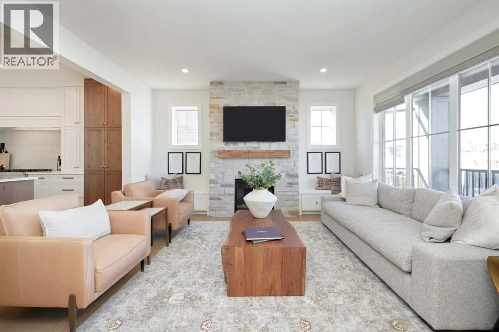 219 Calais Drive SW