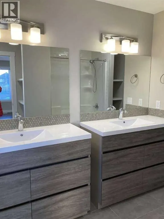 102 Aspenhill Drive