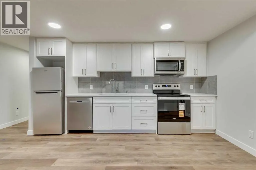 105 Legacy Reach Crescent SE