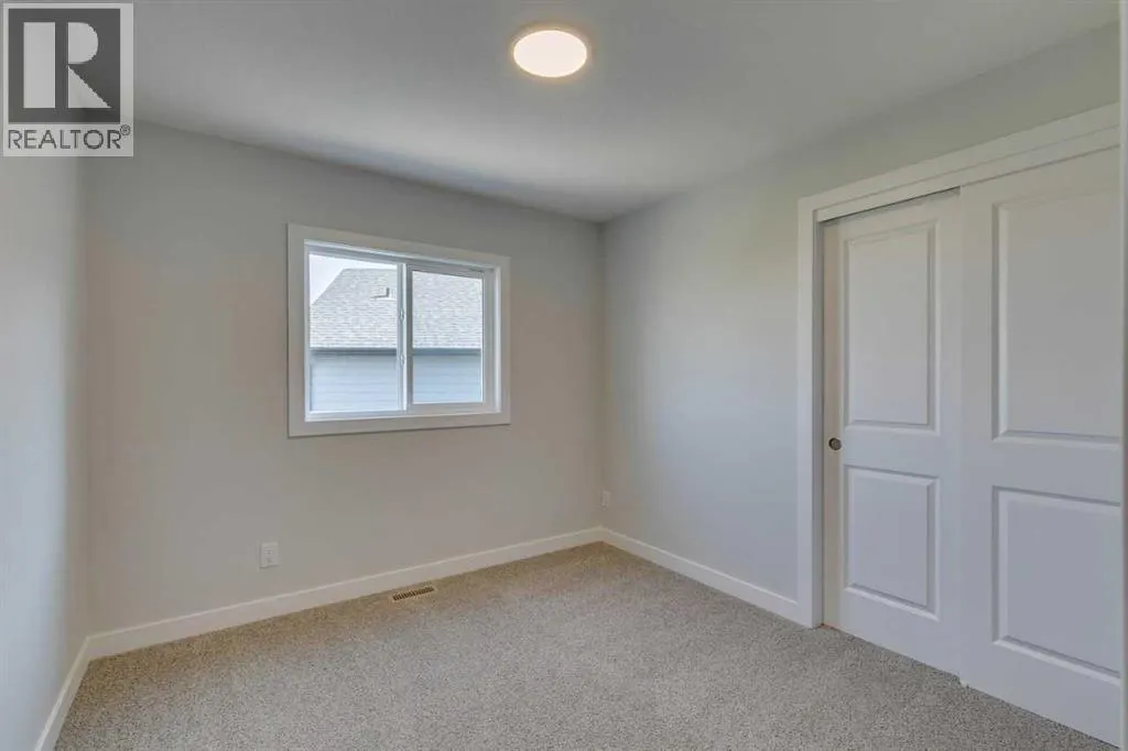 105 Legacy Reach Crescent SE