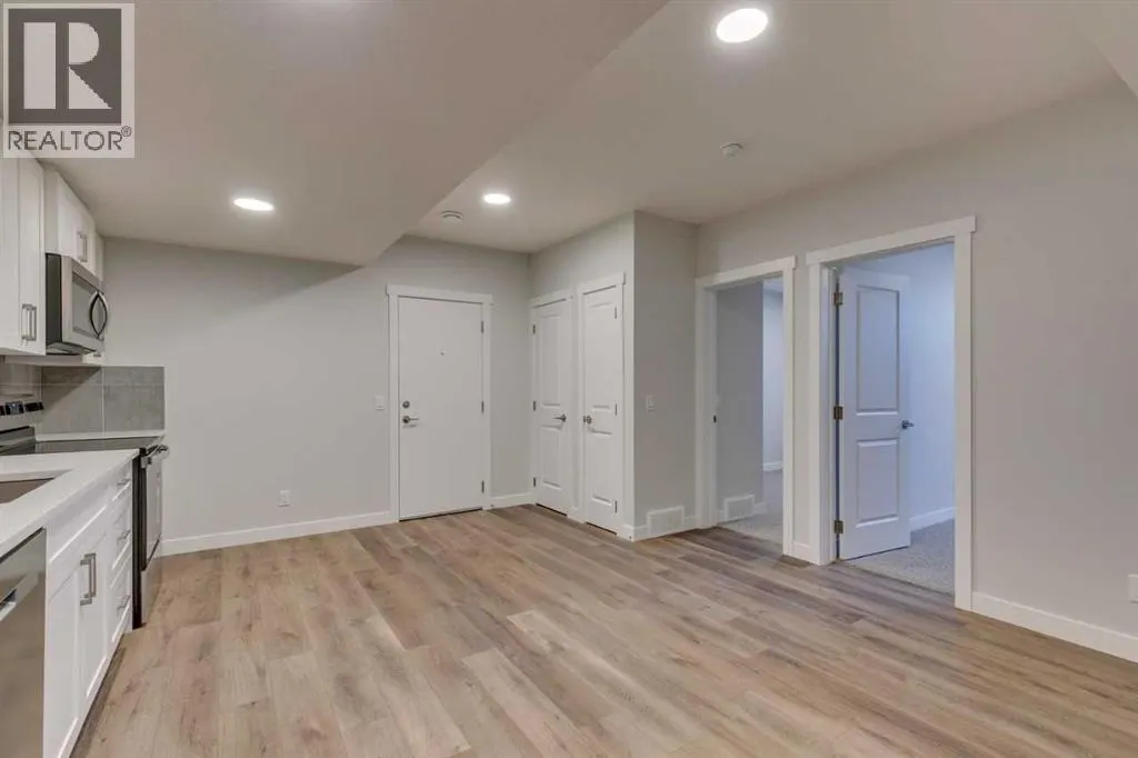 105 Legacy Reach Crescent SE