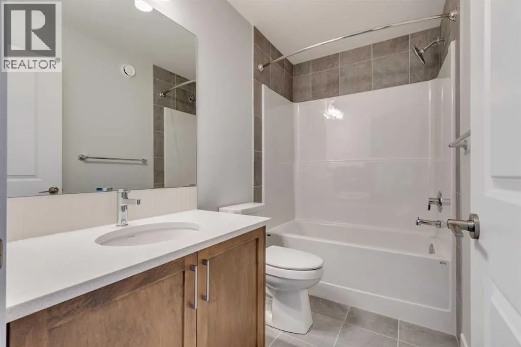 105 Legacy Reach Crescent SE
