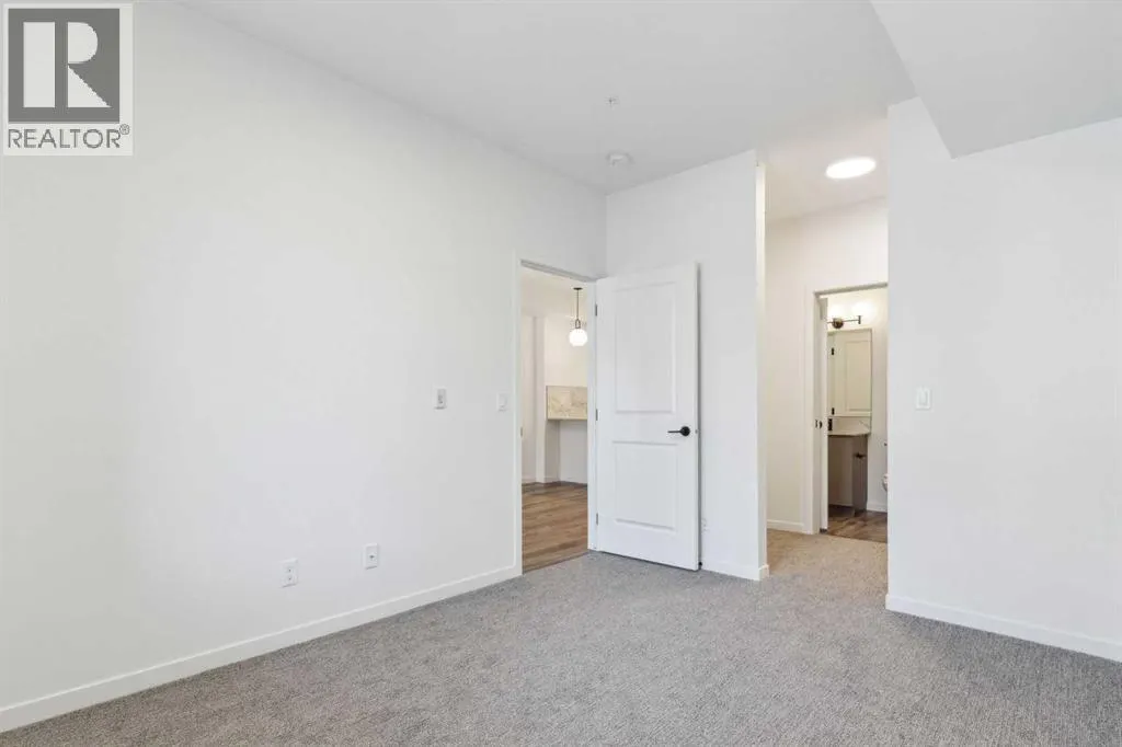 109, 140 Mahogany Street SE