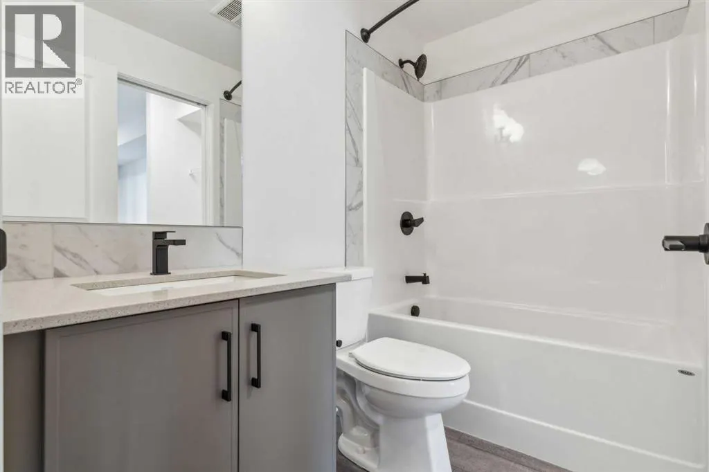 109, 140 Mahogany Street SE