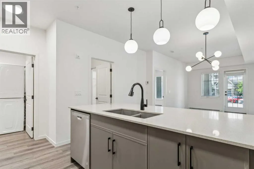 109, 140 Mahogany Street SE