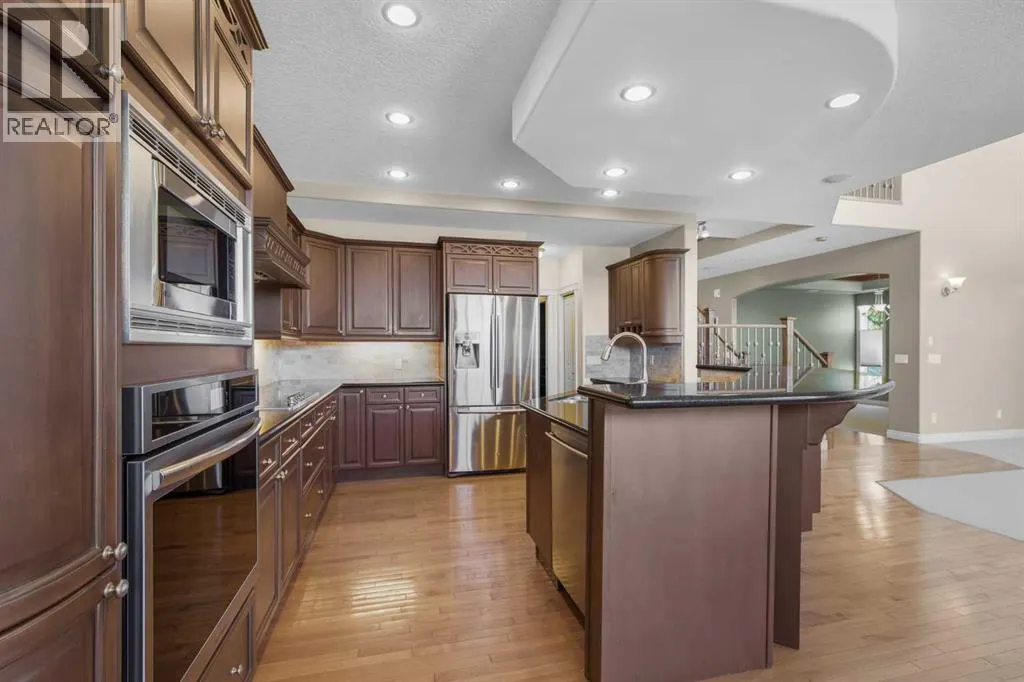86 Springborough Green SW