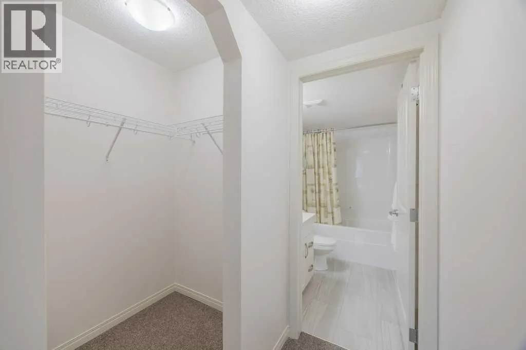 3305, 115 Prestwick Villas SE