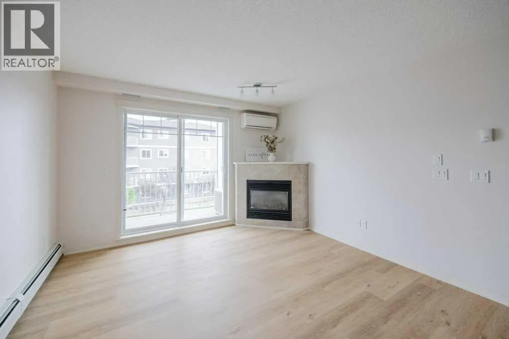 3305, 115 Prestwick Villas SE