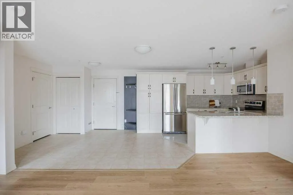 3305, 115 Prestwick Villas SE