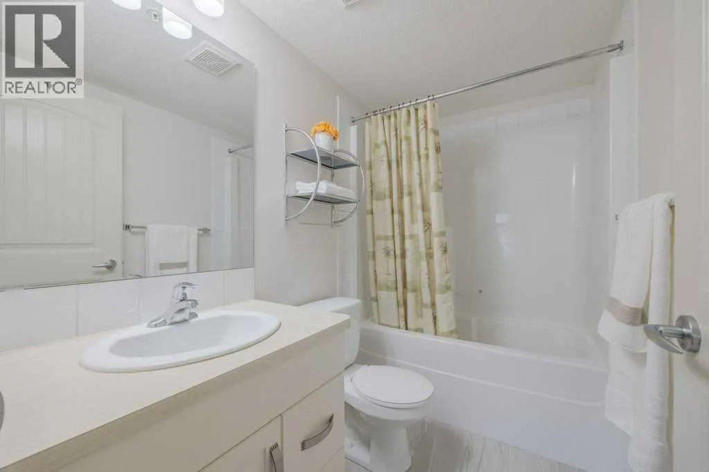 3305, 115 Prestwick Villas SE