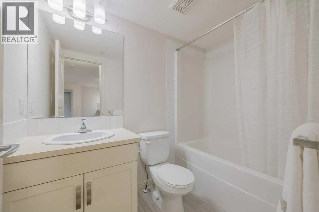 3305, 115 Prestwick Villas SE
