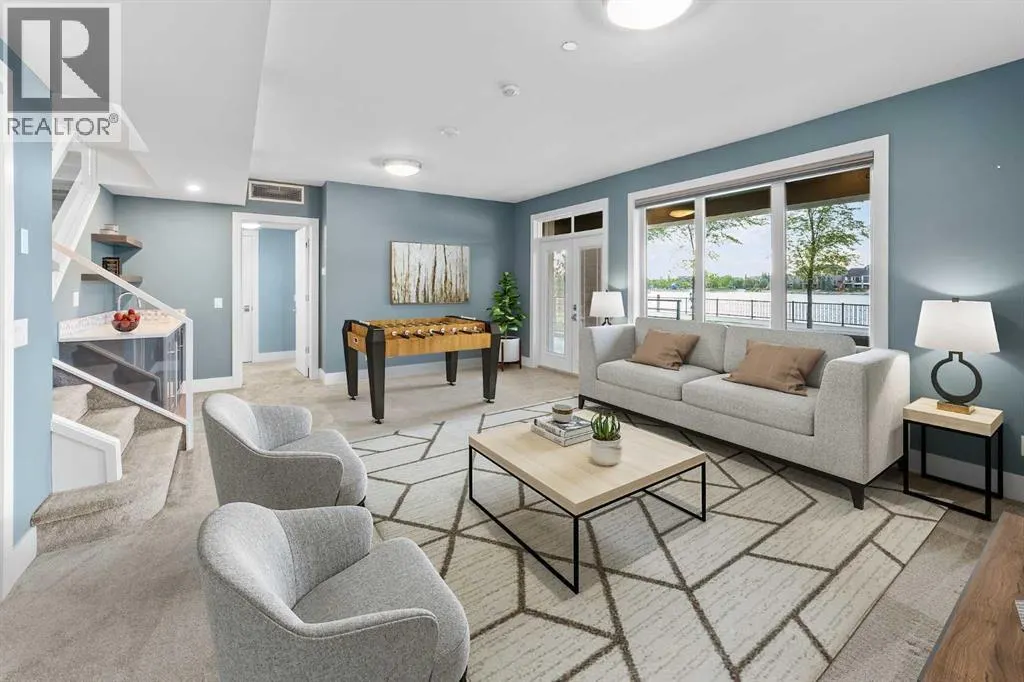 102, 29 Mahogany Circle SE