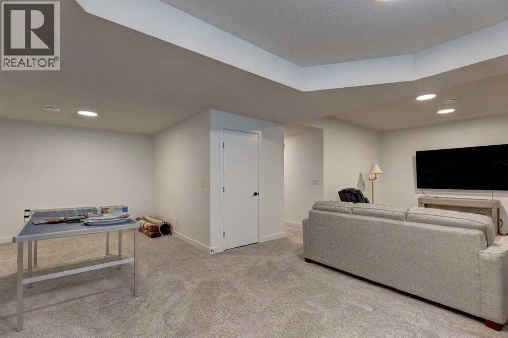 119 Marina Cove SE