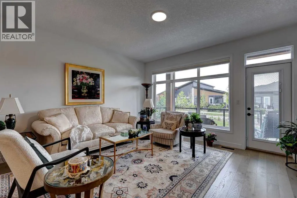 119 Marina Cove SE