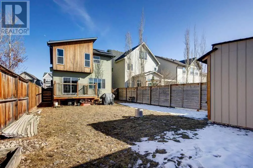 129 Walden Crescent SE