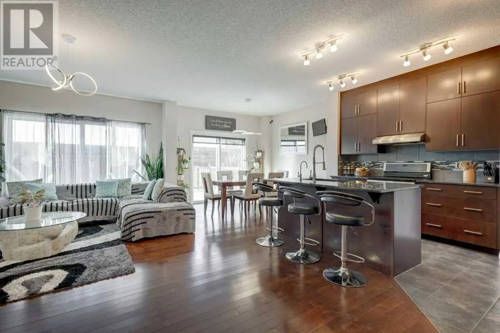 129 Walden Crescent SE