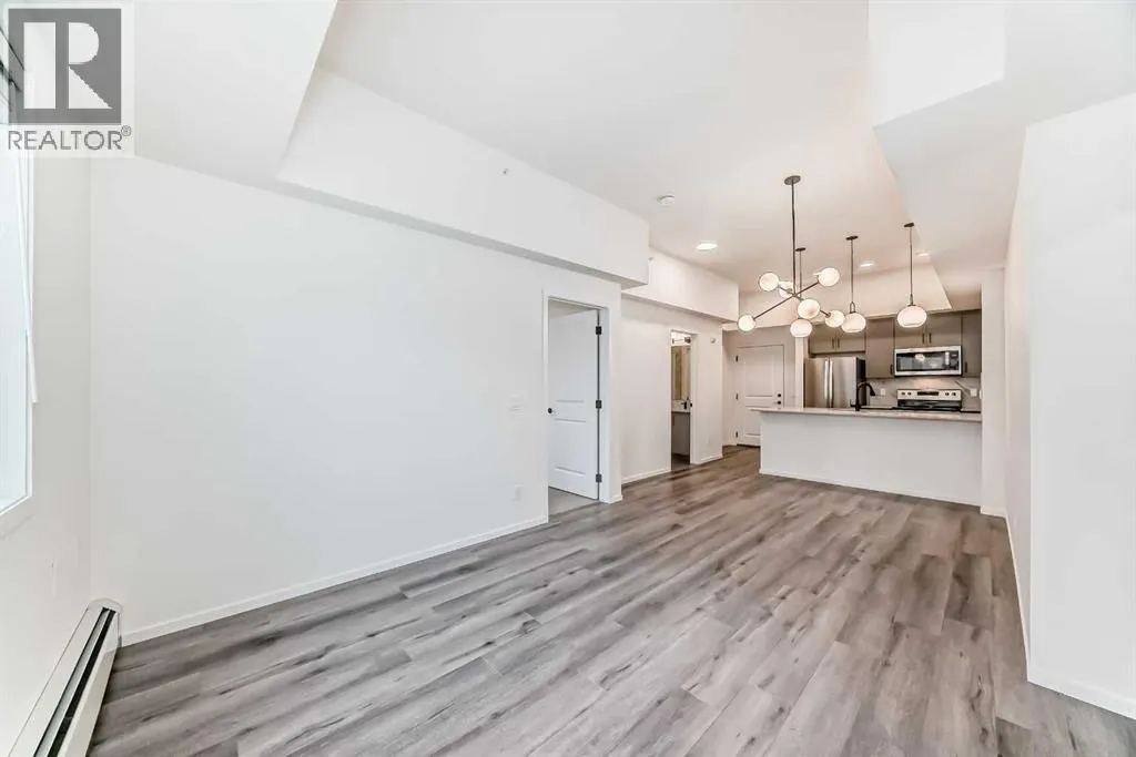 403, 140 Mahogany Street SE