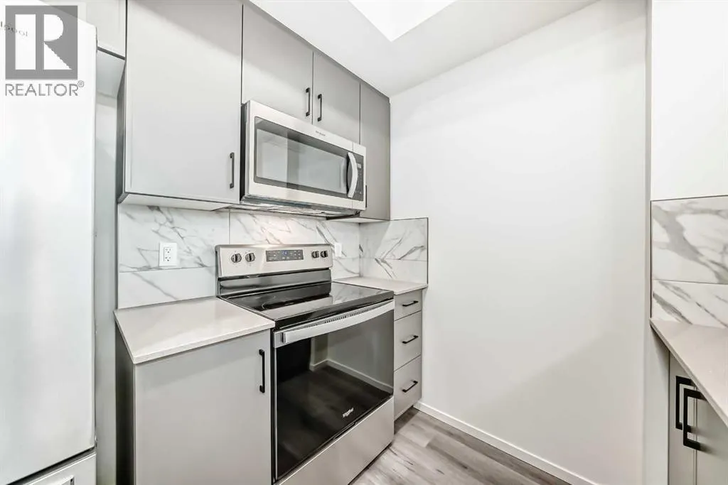 403, 140 Mahogany Street SE