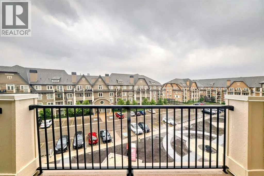 403, 140 Mahogany Street SE