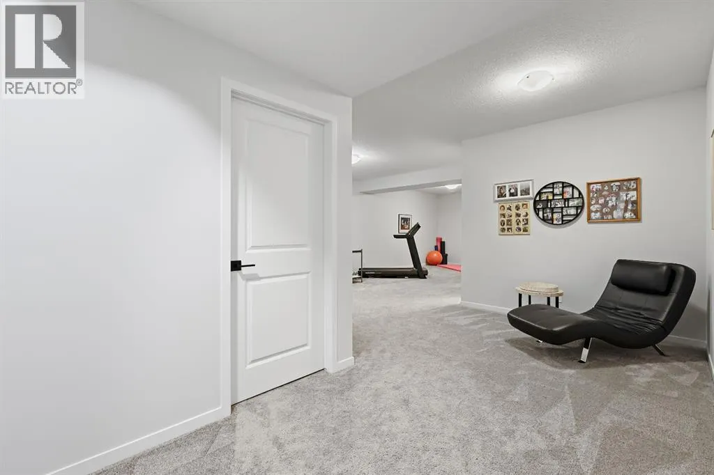 27 Seton Parade SE