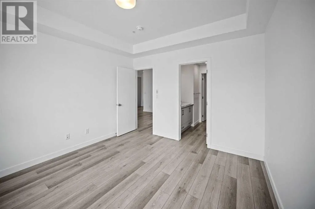 403, 205 Spring Creek Common SW