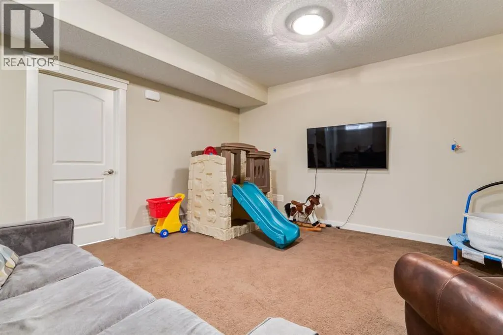 35 Cranarch Circle SE