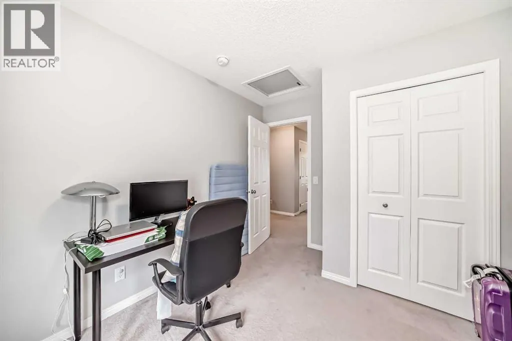 127 Masters Street SE