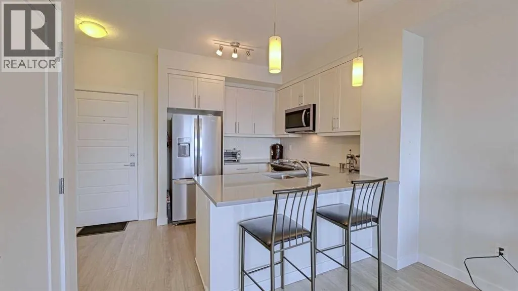 403, 300 Auburn Meadows Manor SE