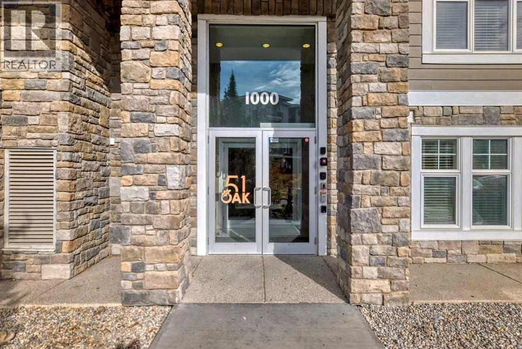 1113, 11 Mahogany Row SE