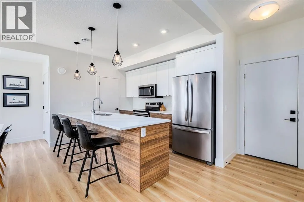 21, 230 Seton Passage SE