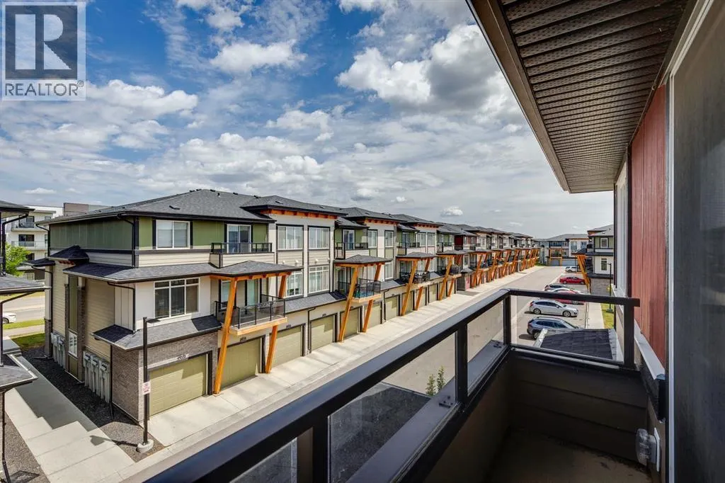 21, 230 Seton Passage SE