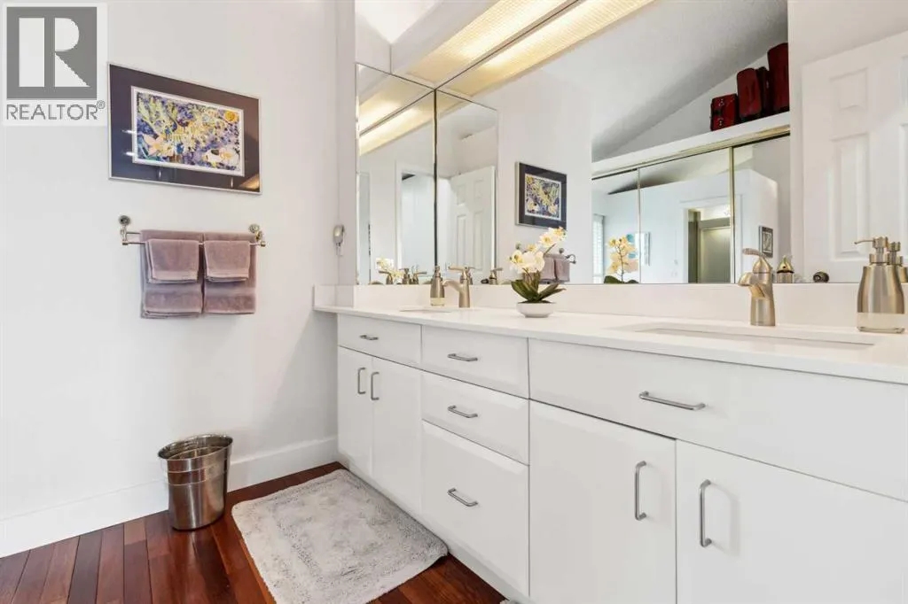 18, 3203 Rideau Place SW