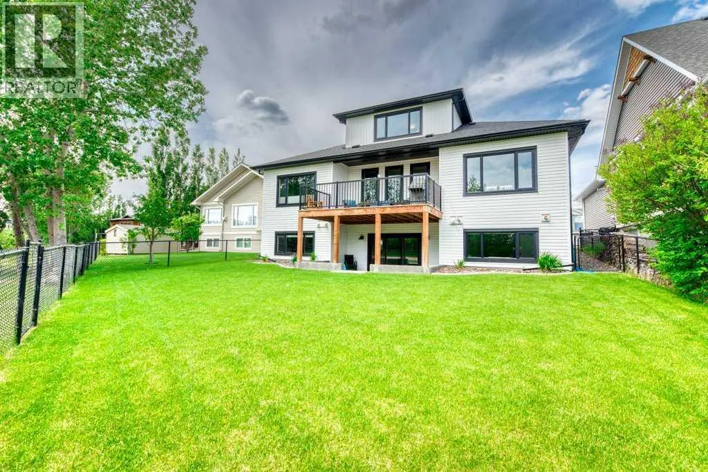 1181 Hillcrest Manor Estates