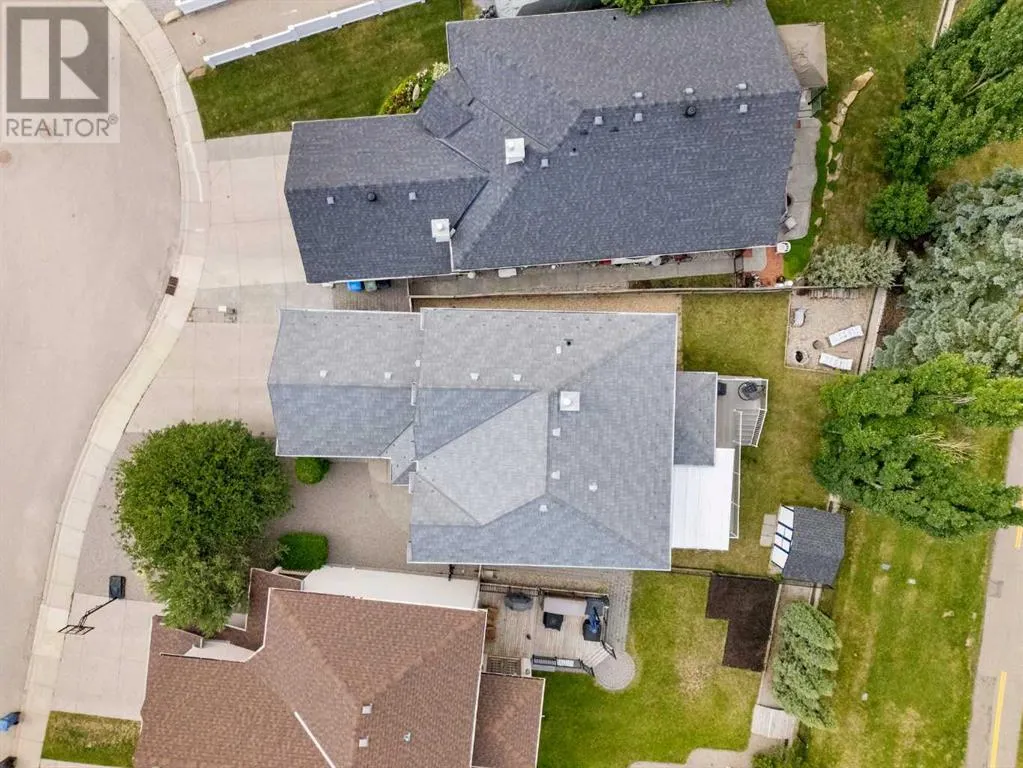 151 Cranwell Close SE