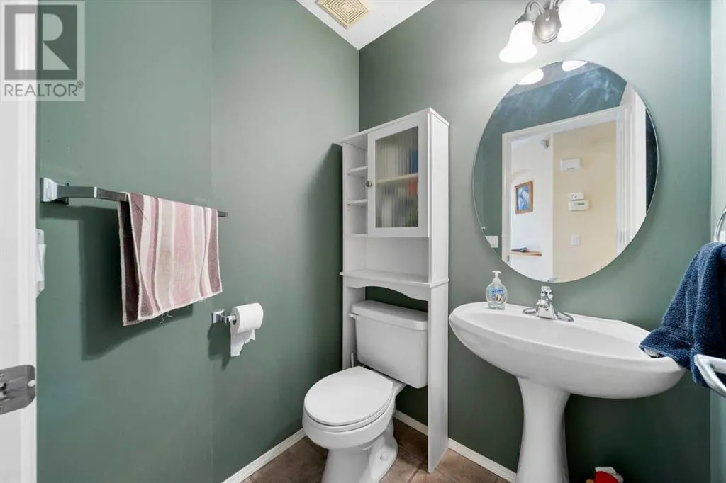 151 Cranwell Close SE
