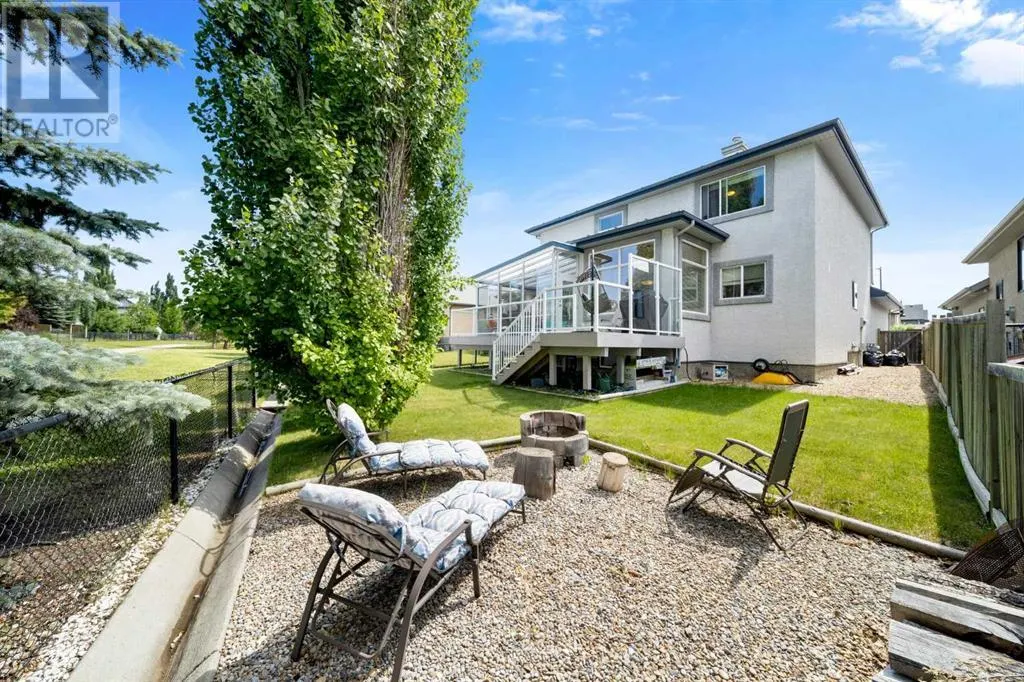 151 Cranwell Close SE