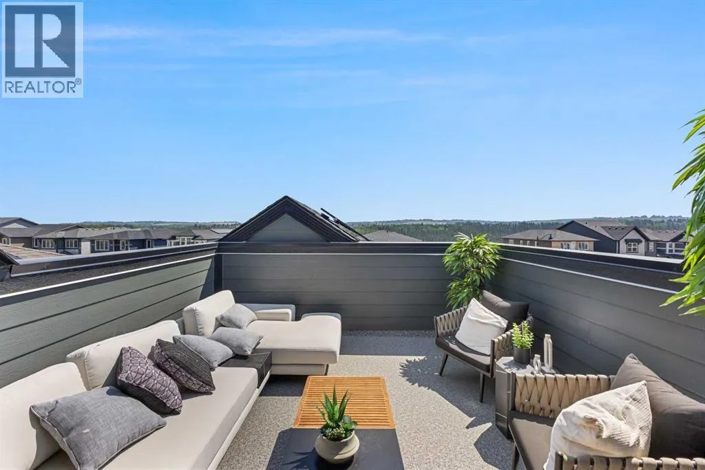 412 Legacy Circle SE